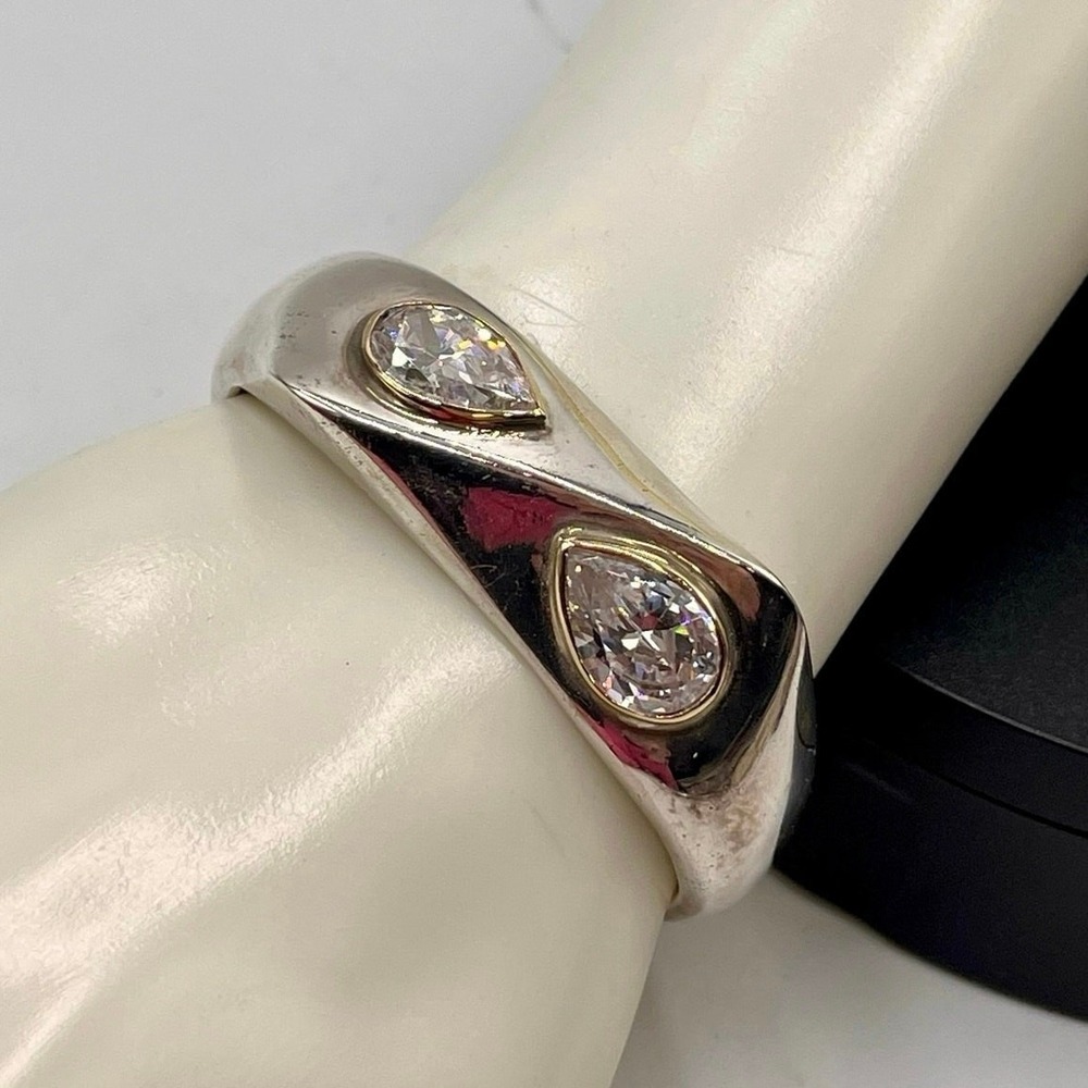 Sterling Silver Pear Shaped Faceted Glass Bezel Set 14K‎ Arched Cuff Bracelet Sm